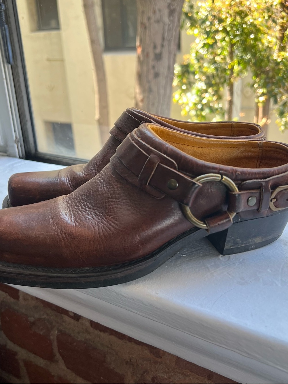 Women’s Frye Brown Leather Slip-On Harness Boot Mules - Picture 3 of 4